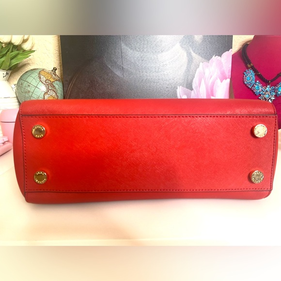 Michael Kors Red Leather Sutton medium satchel - Picture 7 of 8